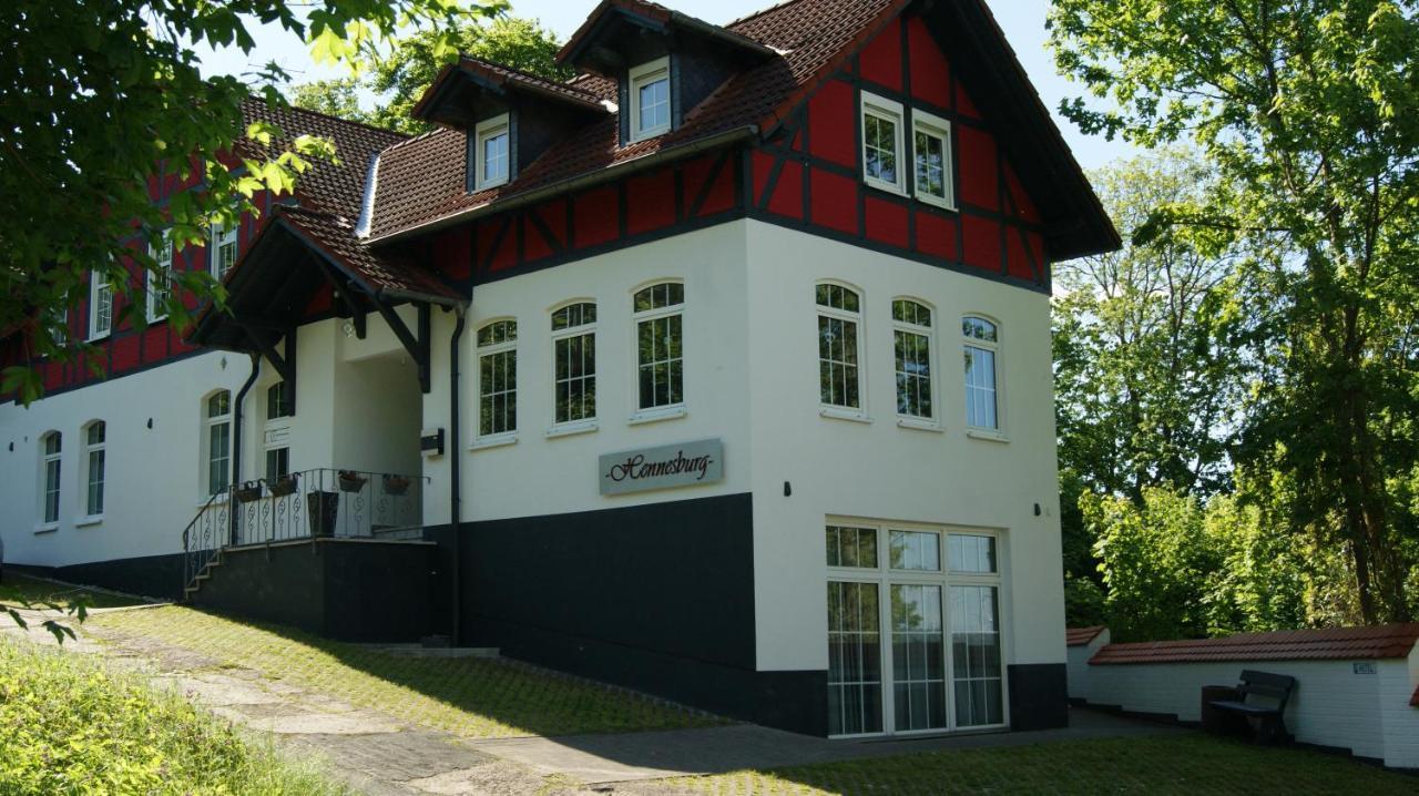 فندق Haus Hennesburg, Garni إيزيناخ المظهر الخارجي الصورة